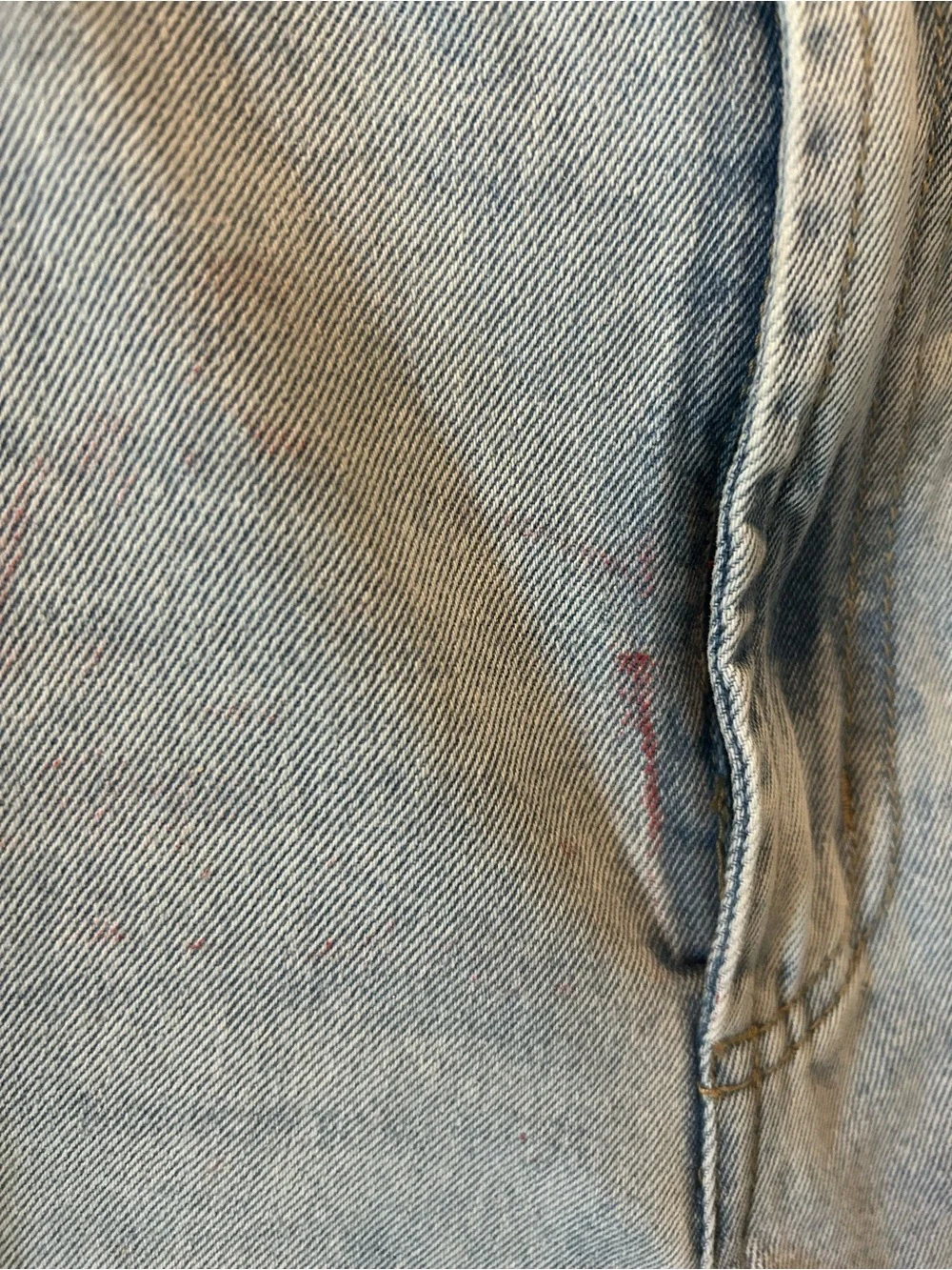 Francesca's Collections Light Wash Denim Jean Shorts - Picture 5 of 5